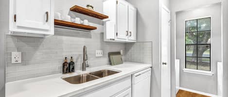 Microwave, oven, stovetop, dishwasher