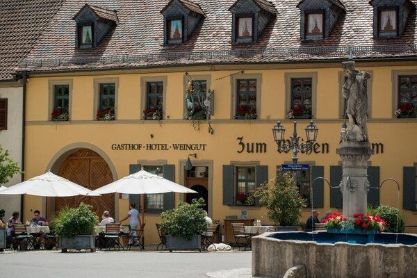 Gasthof Zum Weißen Lamm - Dettelbach