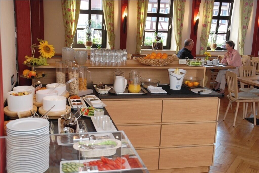 Frokostbuffé er inkludert hver dag