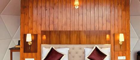 Deluxe Double Room, City View