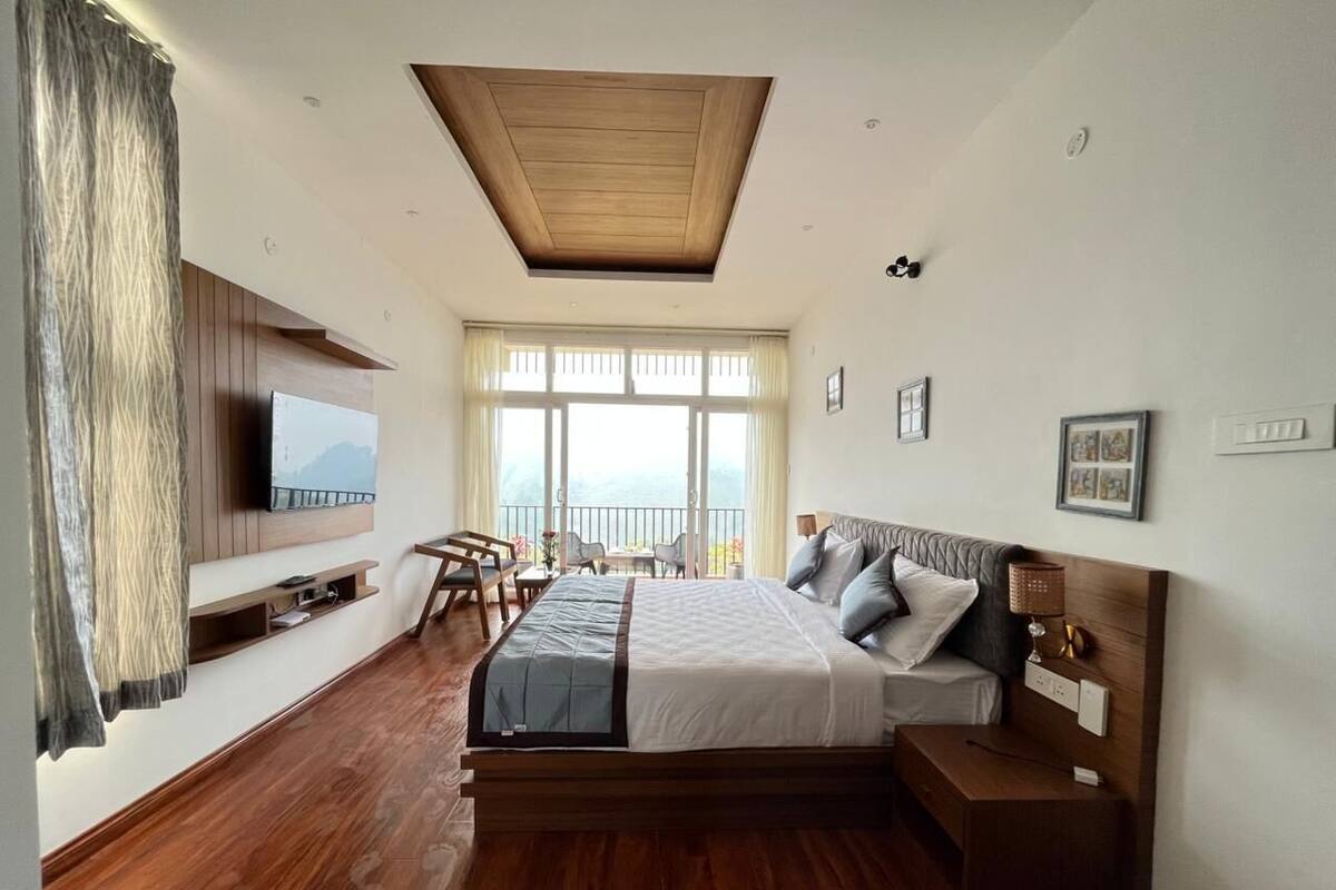 Villa familiare, balcone, vista valle