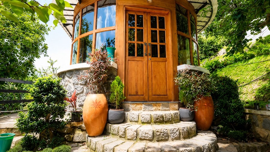Lush Green Kodai by Arcadia