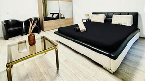 Sınıflandırılmamış resim, 18 üzerinden 5, düğme