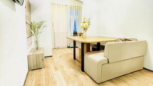 Sınıflandırılmamış resim, 18 üzerinden 4, düğme