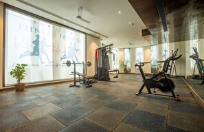 Fitness facility - Hotel Paragon Suites (New Delhi)