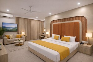 Double Room - Hotel Paragon Suites (New Delhi)