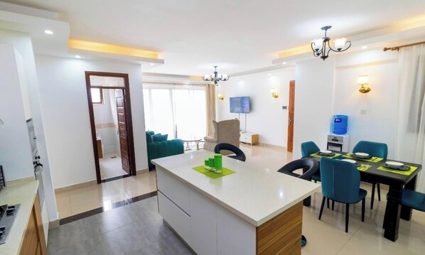 Dining - Executive two bedroom in kilimani (Nairobi)