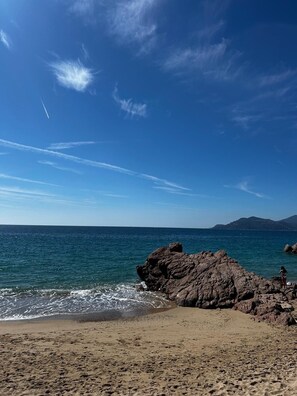 Beach - Studio with sea view -4 people- Terrace - Swimming pool (Cannes)