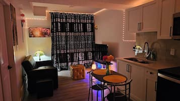 Nhà, 1 phòng ngủ | Phòng khách