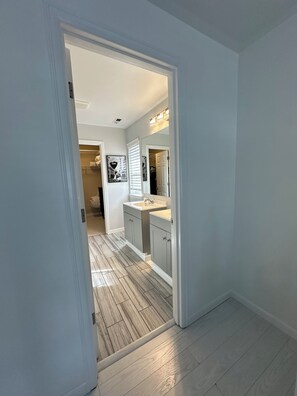 Interior - Live in the heart of Mill Creek Town Center! (Mill Creek)