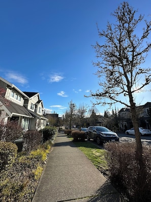 Property grounds - Live in the heart of Mill Creek Town Center! (Mill Creek)