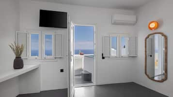 Suite Exécutive, bain à remous, vue mer | Bureau, Wi-Fi gratuit