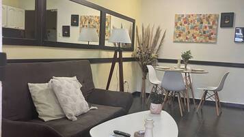 Condo, 2 Bedrooms | Living area