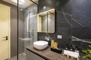 Deluxe-Villa | Badezimmer