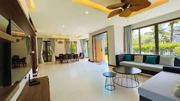 Luxury Villa, 3 Bedrooms, Garden View | Living area