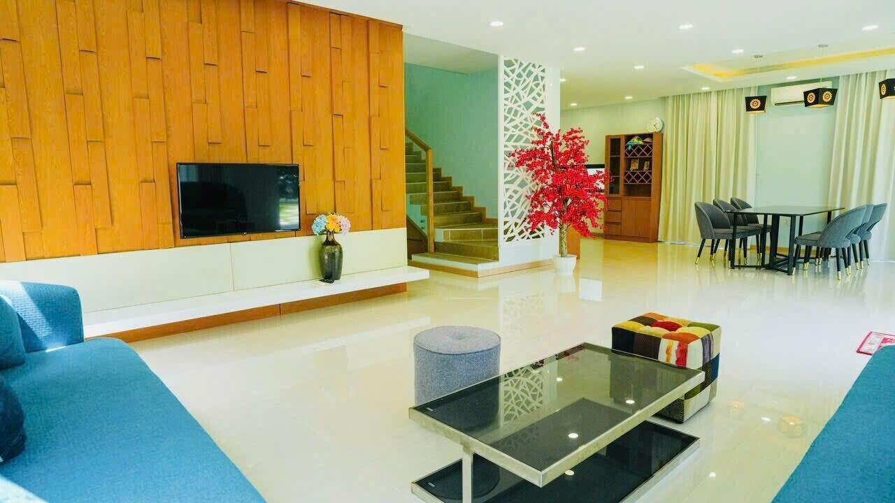 Vila Deluks, 3 kamar tidur, pemandangan kebun | Ruang keluarga