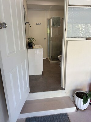 Interior - Private and Cozy Guest Flat in Central Dianella (Dianella)