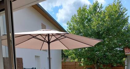 DUPLEX house in a Landes village near the ocean