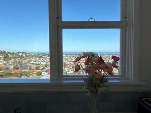 Interior - Vacation Home with Beautiful Sea View Private Parking (Dunedin)