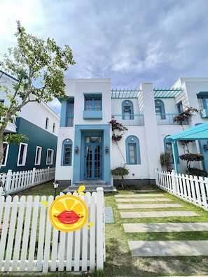 Exterior - Villa Novaworld Phan Thiết, tranquil 4-bedroom villa with at Phan Thiết (Thành phố Phan Thiết)