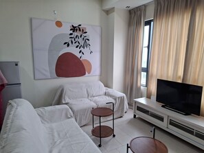 Living area - Cyberjaya Tamarind Suites, Mediya Homestay (Cyberjaya)
