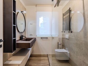 Towels - Family and Friends by Interhome (Riva del Garda)