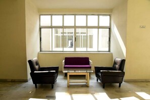 Living area - The Parth Resort (Padrauna)