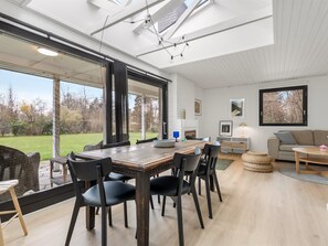 Dining - "Arild" - 700m from the sea by Interhome (Faxe Ladeplads)