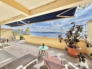 Outdoor dining - Apartment with AC, sea view - 4 guests (Ajaccio)