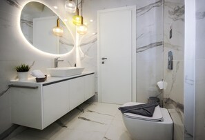 Bathroom - Villa Aquamarine beachfront Rhodes (Stegna)