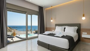 奢華套房, 2 間臥室, 熱水浴缸, 海景 | 埃及棉床單、高級寢具、記憶床墊、客房內保險箱