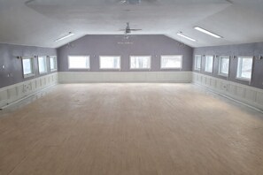 Banquet hall - Unique Property with endless possibilities. (Marlbank)