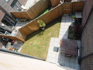 Shared Dormitory, 1 Bedroom | Outdoor dining - Room-sunny , Specious Double Bedroom Clo (Nottingham)