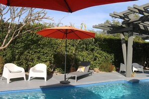 House | 2 bedrooms - Mid-century Oasis w Private Pool Mountain Views (Rancho Mirage)