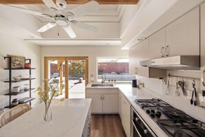 House | 3 bedrooms - Zen Palm Desert Bungalow (Palm Desert)