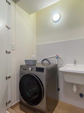 Apartment - w Modern Cozy 2BR in the Heart of San Isidro (Lima)