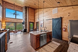 Interior - Pool cabin, Theater, Sauna, Views, Firepit (Sevierville)