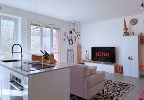House - The Clover Close to Citylife Metro and Fiera (Milan)