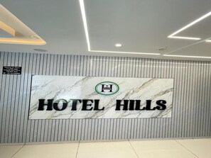 Deluxe Room, City View | Interior - HOTEL HILLS (Ahmedabad)