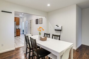 House (4 Bedrooms) | Interior - Explore the East Bay! Family-friendly Home w/ Yard (Emeryville)