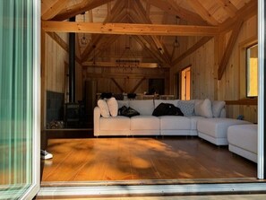 Interior - Serene 2-bedroom cottage with detached bunk house for relaxing stays. (Alton)