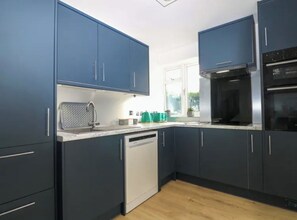 Private kitchen - Holiday Now Express (London)