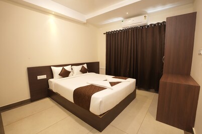 Krishna Royal Club