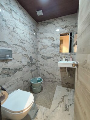 Bathroom - hotel Darshan Palace (Mumbai)