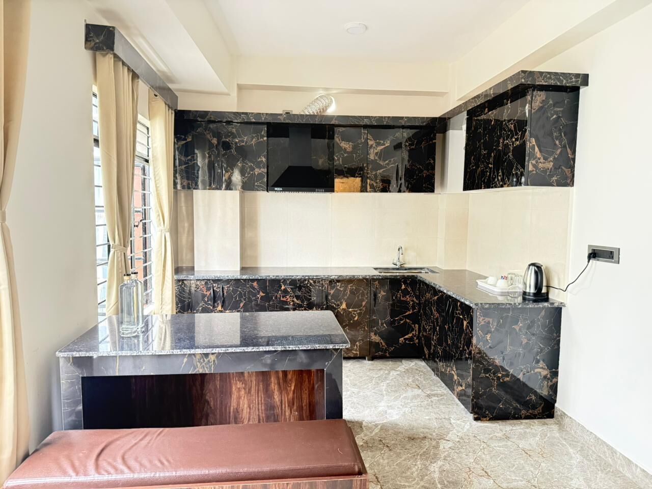 Superior Room, Balcony, Mountain View | Private kitchen