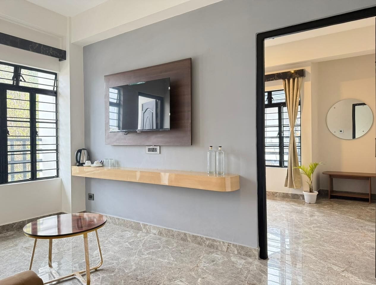 Deluxe Double Room, Balcony, Mountain View | Interior