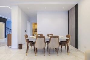 Dining - ELITE Premium 6BR Mansion at Royal City (Giza Governorate)