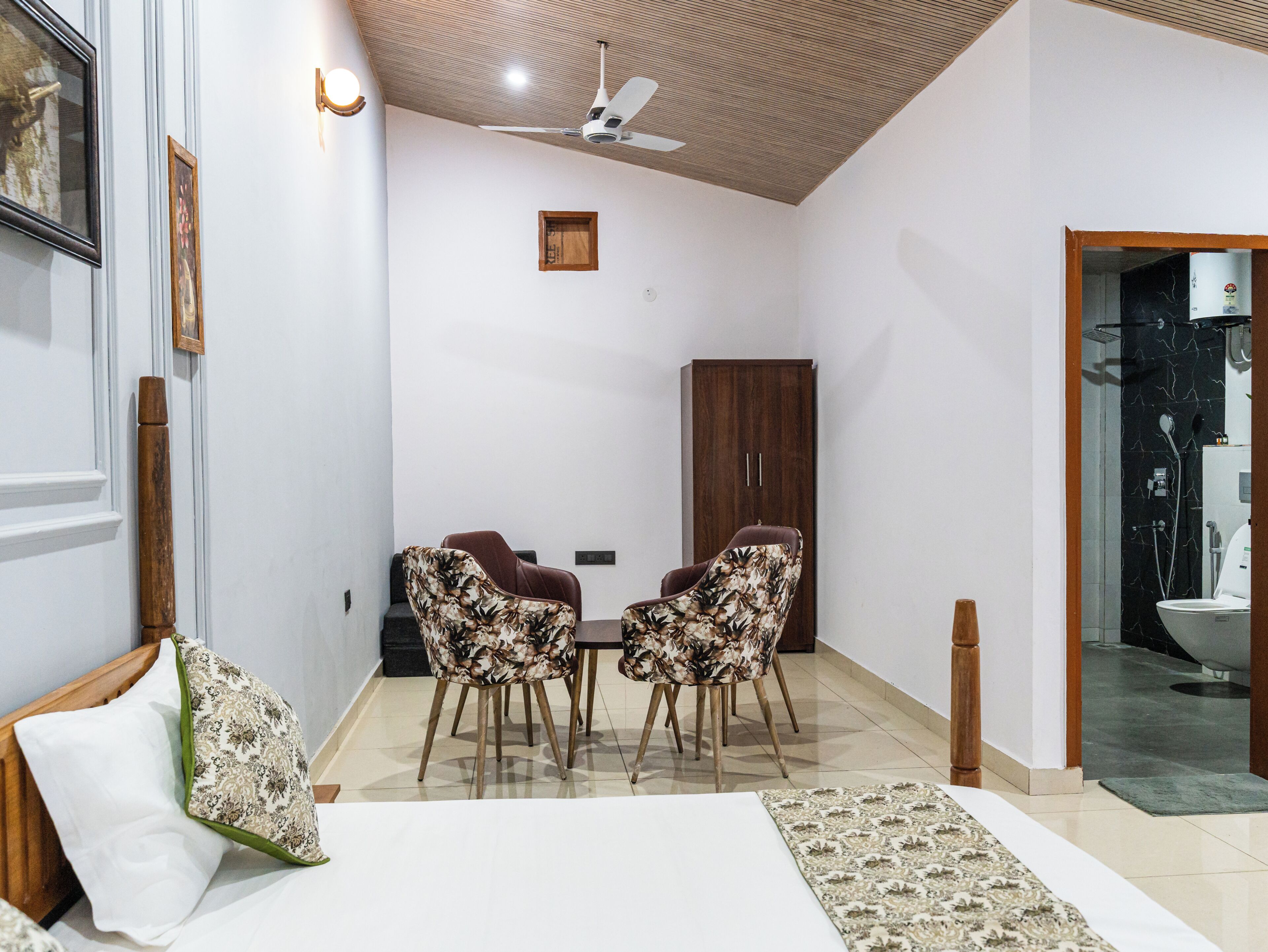 Habitación de lujo, vista a la alberca