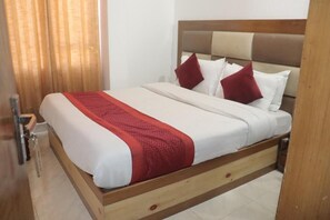 Room - hotel tourist home by palak hospitality (Mussoorie)