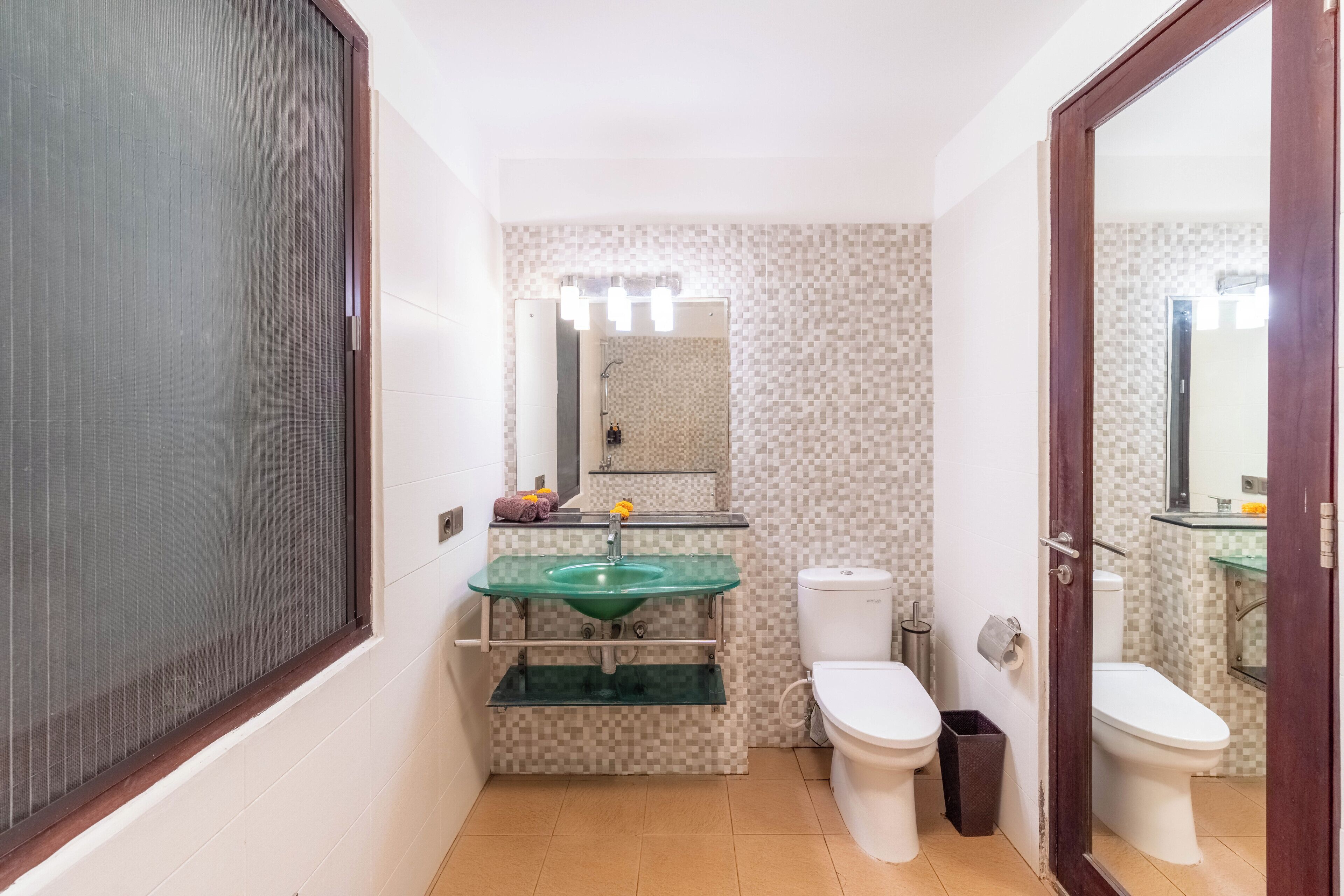 Family Villa | Bathroom